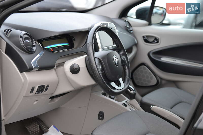 Хетчбек Renault Zoe 2016 в Луцьку