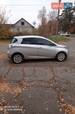 Хэтчбек Renault Zoe 2019 в 