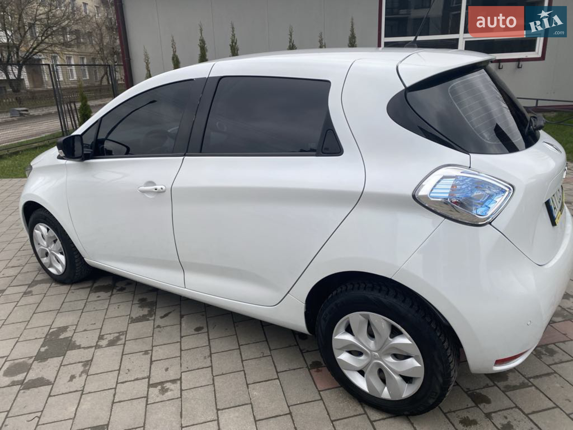 2017 Renault ZOE - мініатюра 20