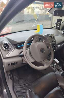 Хэтчбек Renault Zoe 2017 в 