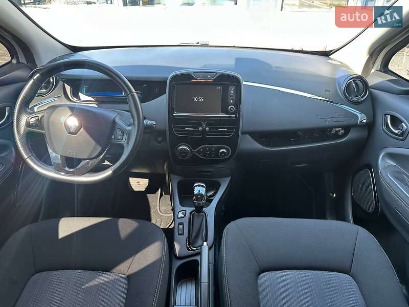 Хэтчбек Renault Zoe 2018 в Киеве