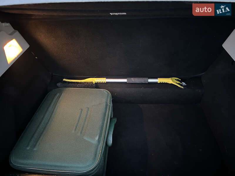 Хетчбек Renault Zoe 2017 в Мостиській фото 21 Хетчбек Renault Zoe 2017 в Мостиській