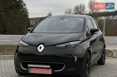 Хэтчбек Renault Zoe 2017 в 