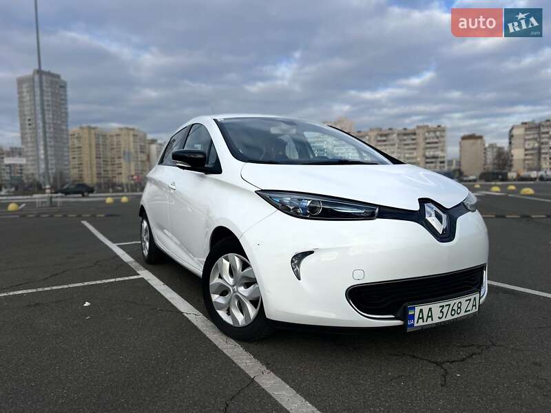 Хетчбек Renault Zoe 2016 в Києві