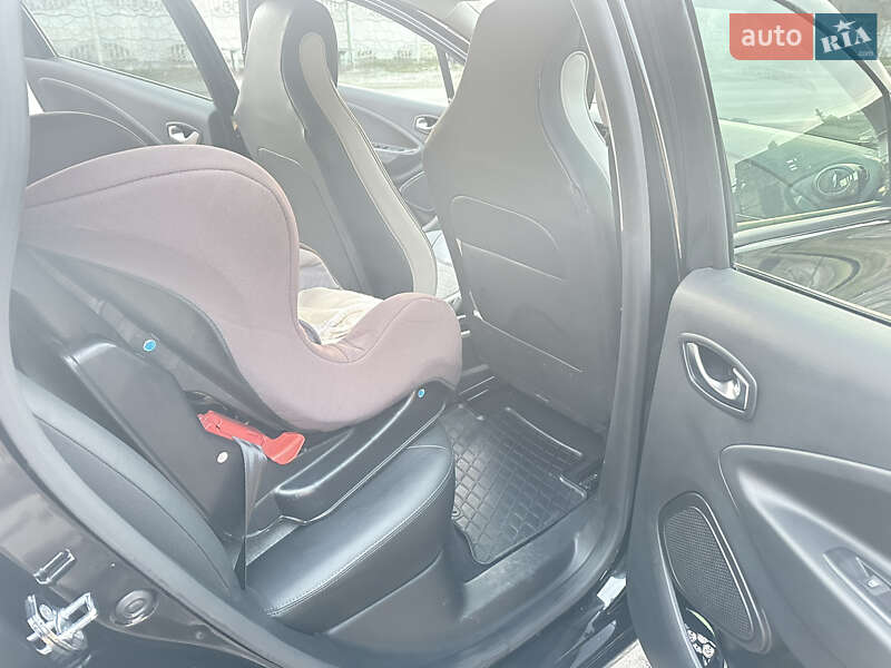 Хетчбек Renault Zoe 2020 в Дубні