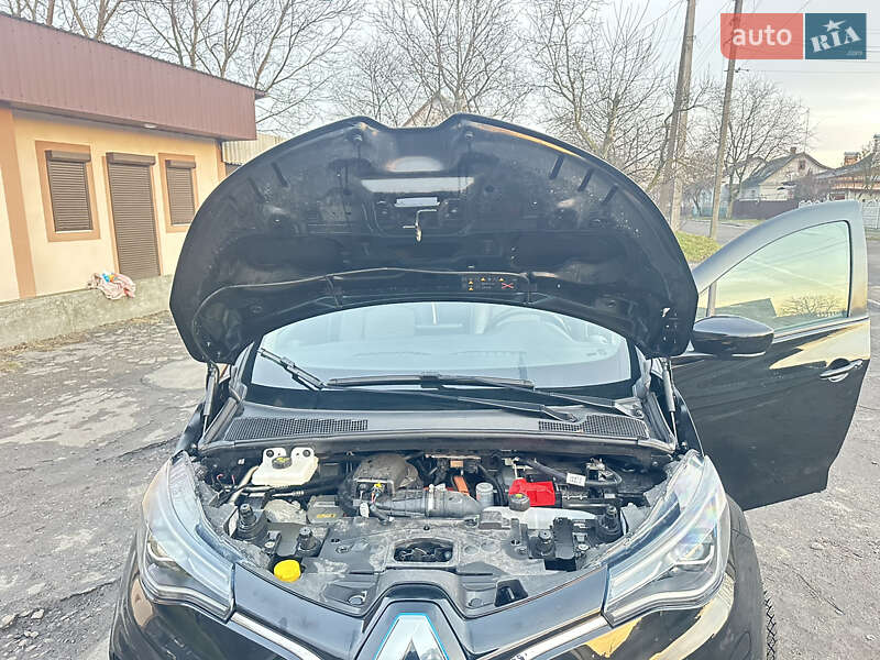 Хетчбек Renault Zoe 2020 в Дубні