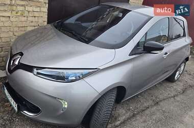 Хэтчбек Renault Zoe 2015 в Киеве