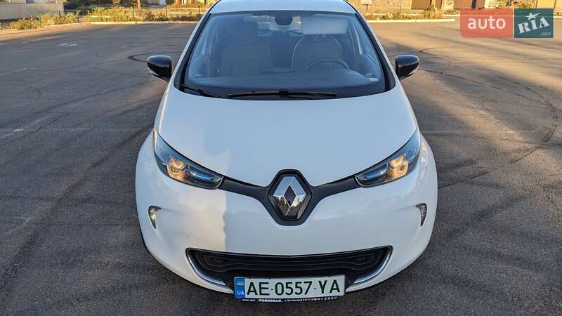 Хэтчбек Renault Zoe 2015 в Кривом Роге фото 3 Хэтчбек Renault Zoe 2015 в Кривом Роге