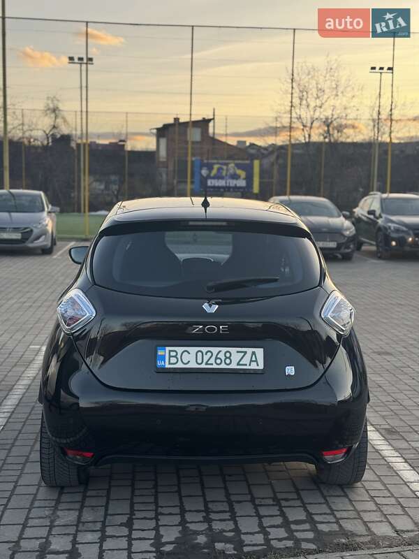 Хэтчбек Renault Zoe 2015 в Львове