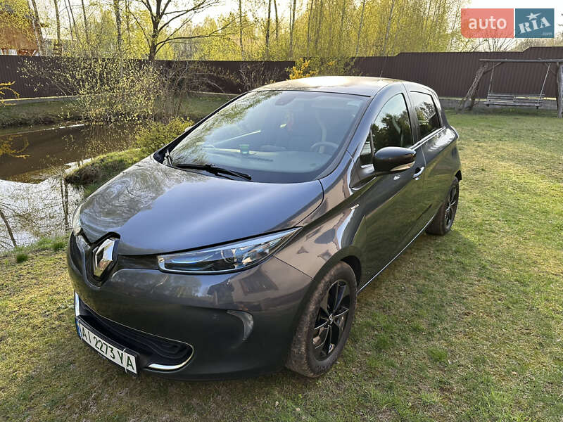 Хэтчбек Renault Zoe 2017 в Дымере