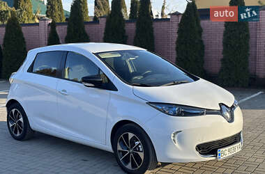 Хэтчбек Renault Zoe 2018 в Самборе