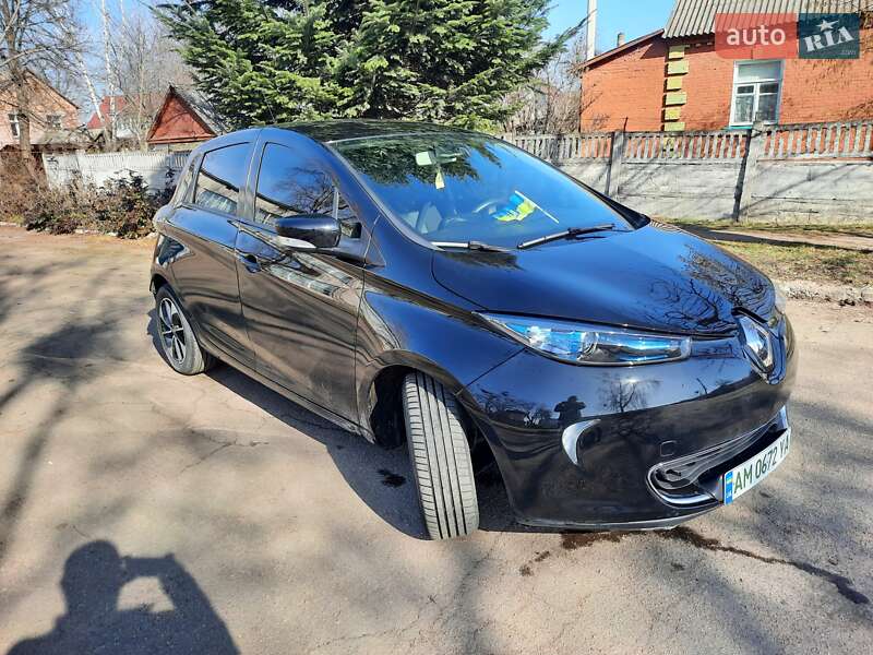 Хэтчбек Renault Zoe 2018 в Коростене