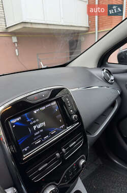 Хэтчбек Renault Zoe 2018 в 