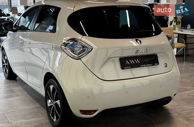 Хэтчбек Renault Zoe 2013 в 