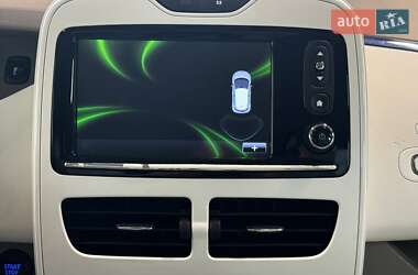 Хэтчбек Renault Zoe 2013 в 