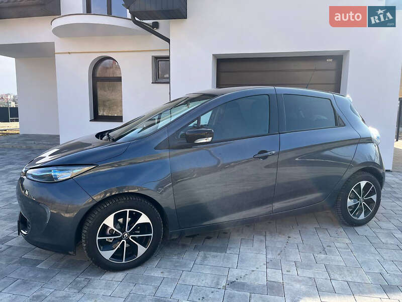 Хэтчбек Renault Zoe 2017 в Трускавце