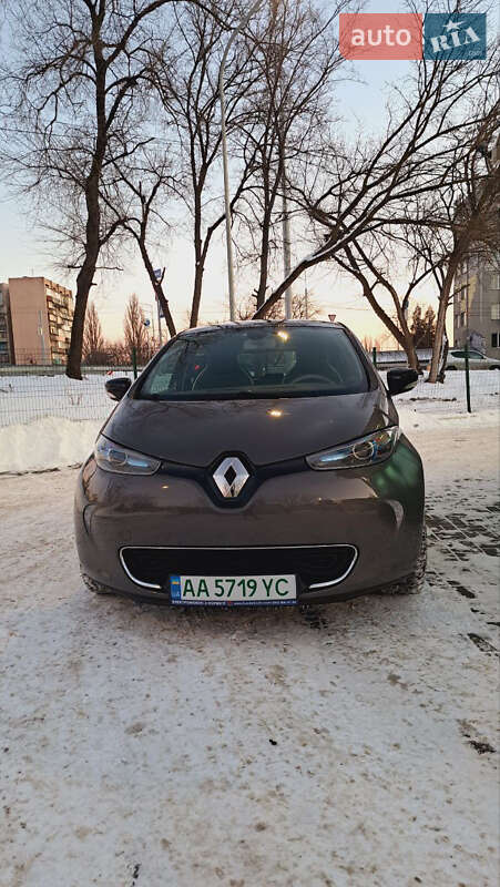 Хэтчбек Renault Zoe 2017 в Киеве