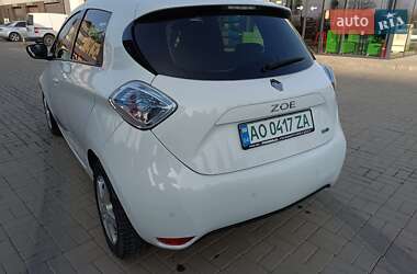 Хэтчбек Renault Zoe 2018 в 