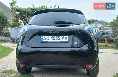 Хэтчбек Renault Zoe 2015 в 