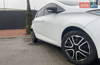Хэтчбек Renault Zoe 2018 в 