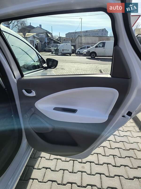 Хетчбек Renault Zoe 2017 в Івано-Франківську