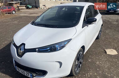 Хетчбек Renault Zoe 2018 в 