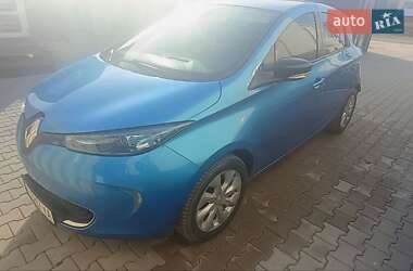 Хэтчбек Renault Zoe 2017 в 