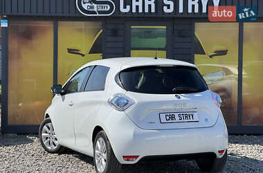 Хэтчбек Renault Zoe 2016 в 