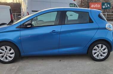 Хэтчбек Renault Zoe 2019 в 
