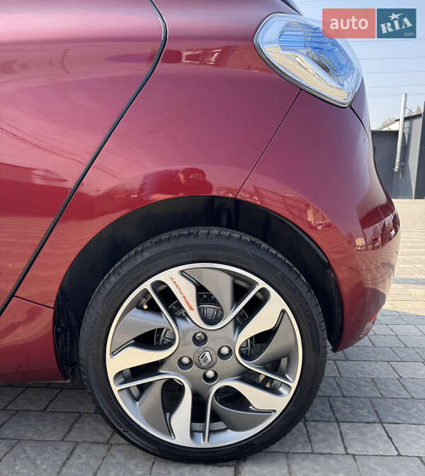 Хэтчбек Renault Zoe 2017 в Львове фото 27 Хэтчбек Renault Zoe 2017 в Львове