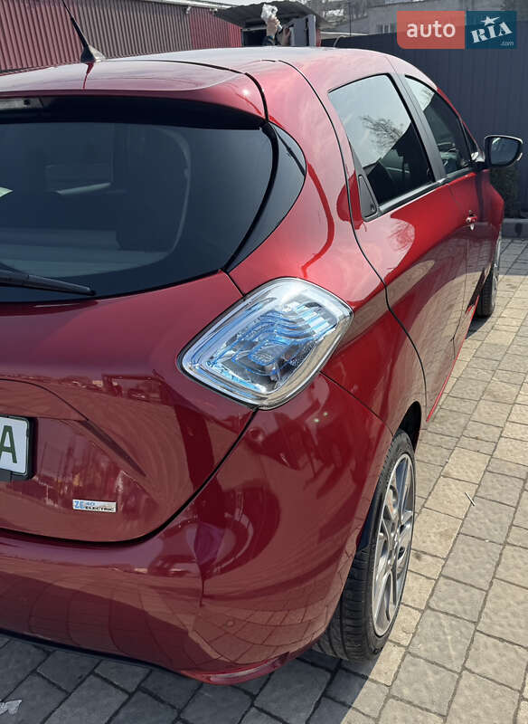 Хэтчбек Renault Zoe 2017 в Львове фото 42 Хэтчбек Renault Zoe 2017 в Львове