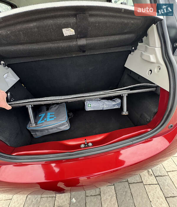 Хэтчбек Renault Zoe 2017 в Львове фото 54 Хэтчбек Renault Zoe 2017 в Львове