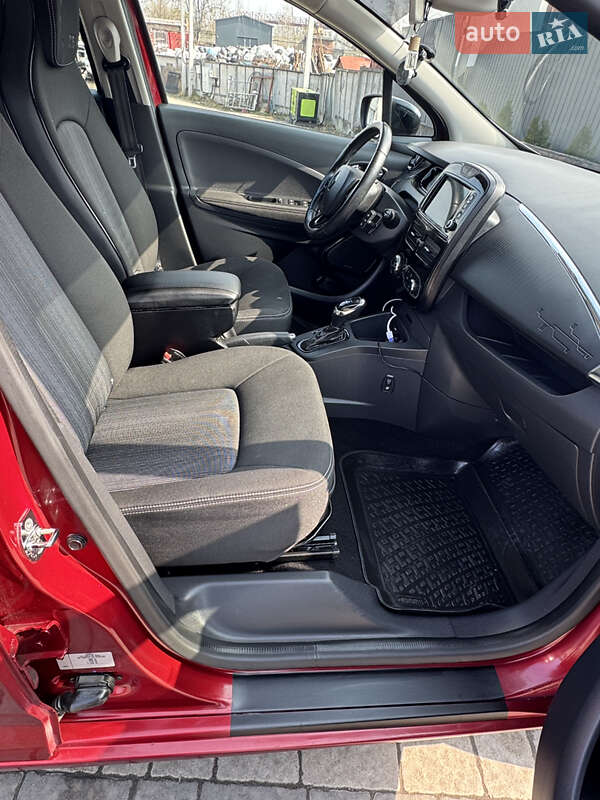 Хэтчбек Renault Zoe 2017 в Львове фото 60 Хэтчбек Renault Zoe 2017 в Львове