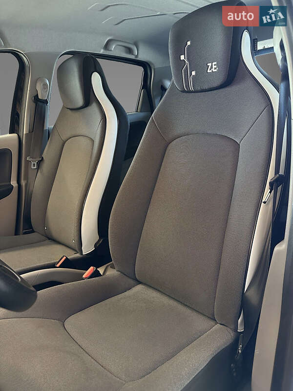 Хэтчбек Renault Zoe 2014 в Киеве