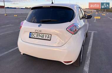 Хэтчбек Renault Zoe 2018 в 