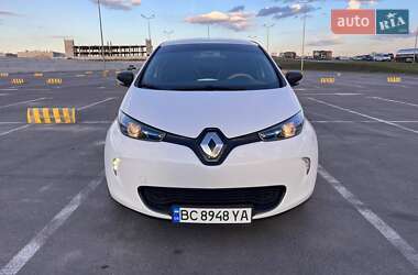 Хэтчбек Renault Zoe 2018 в 