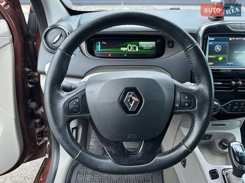 Хэтчбек Renault Zoe 2015 в Киеве