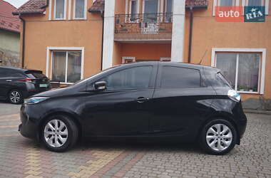 Хетчбек Renault Zoe 2013 в 