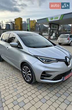 Хэтчбек Renault Zoe 2020 в 