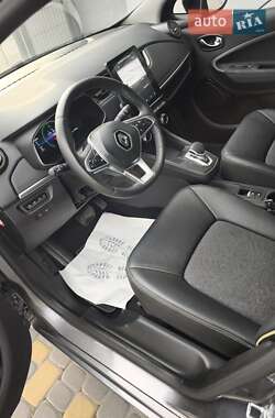 Хэтчбек Renault Zoe 2023 в 