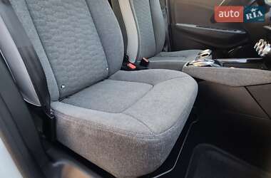 Хетчбек Renault Zoe 2020 в 