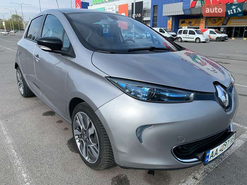 Хэтчбек Renault Zoe 2016 в Днепре