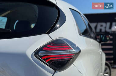 Хетчбек Renault Zoe 2020 в 