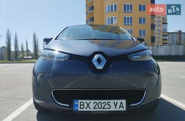 Хэтчбек Renault Zoe 2018 в 