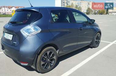 Хэтчбек Renault Zoe 2018 в 