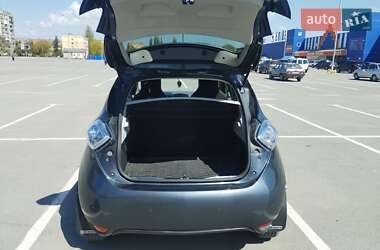 Хэтчбек Renault Zoe 2018 в 