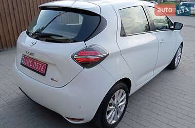 Хэтчбек Renault Zoe 2020 в 