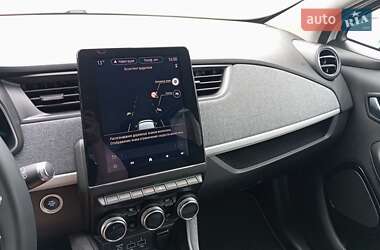 Хэтчбек Renault Zoe 2020 в 