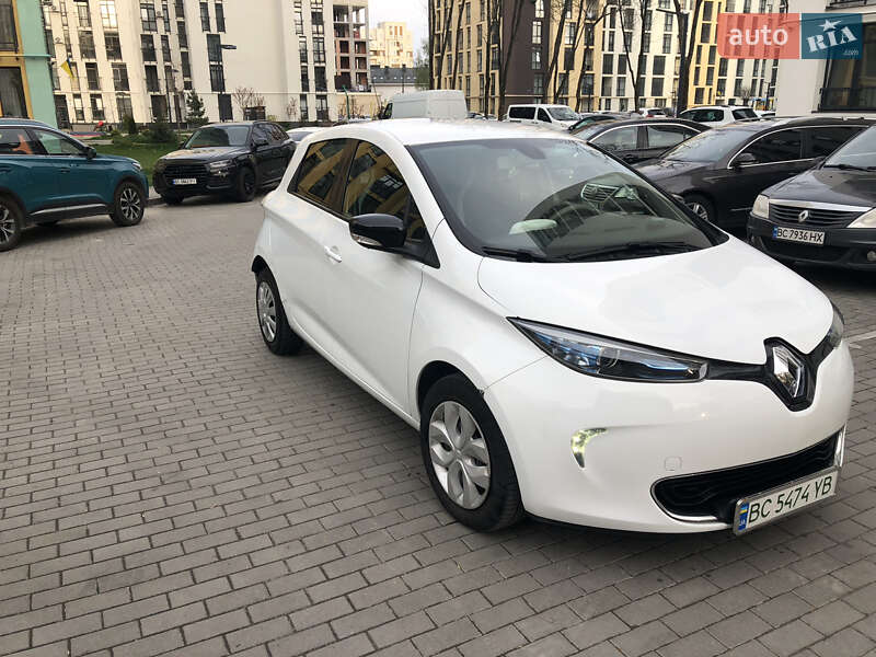 Хэтчбек Renault Zoe 2017 в Львове