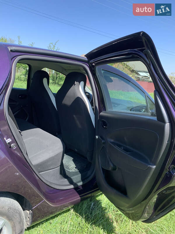 Хэтчбек Renault Zoe 2020 в Черновцах